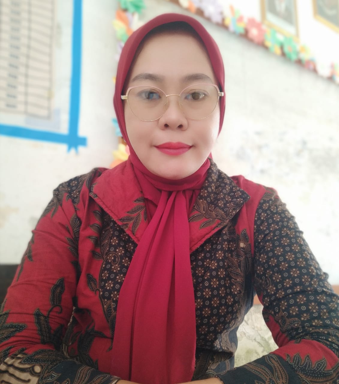 Foto SITTI HUSAEMA SANAWING, S.Pd