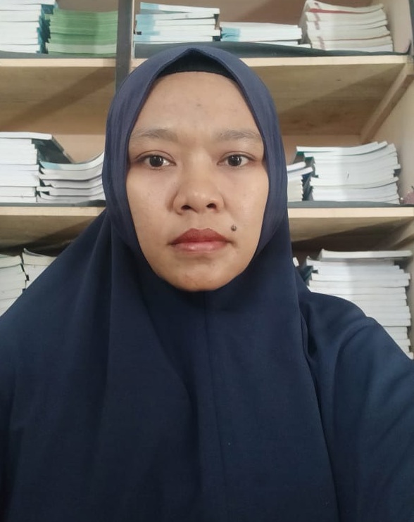 Foto DWI INDAH WAHYUNINGTIAS, S.Pd