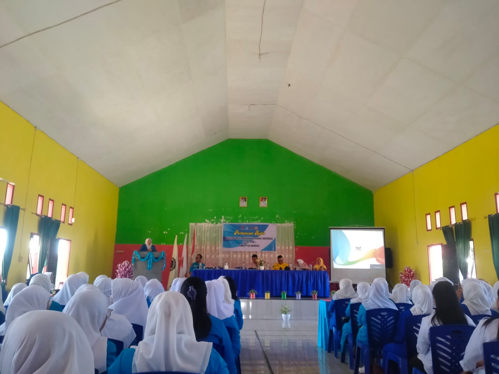 RAPAT KABUPATEN 